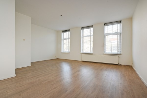 Medium property photo - Claes de Vrieselaan 81A01, 3021 JD Rotterdam